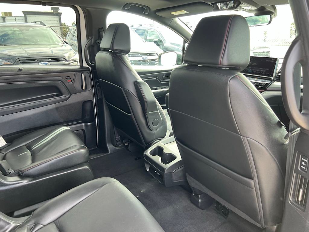 Thumbnail: 2025 Honda Odyssey - 32