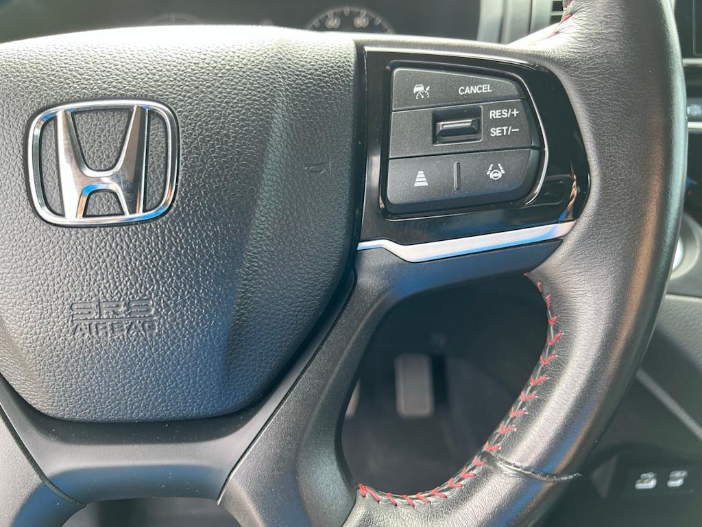 Thumbnail: 2025 Honda Odyssey - 42