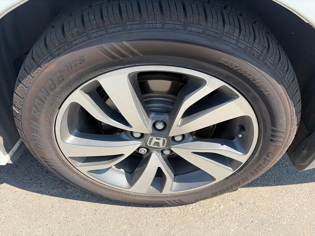 Thumbnail: 2021 Honda Odyssey - 21