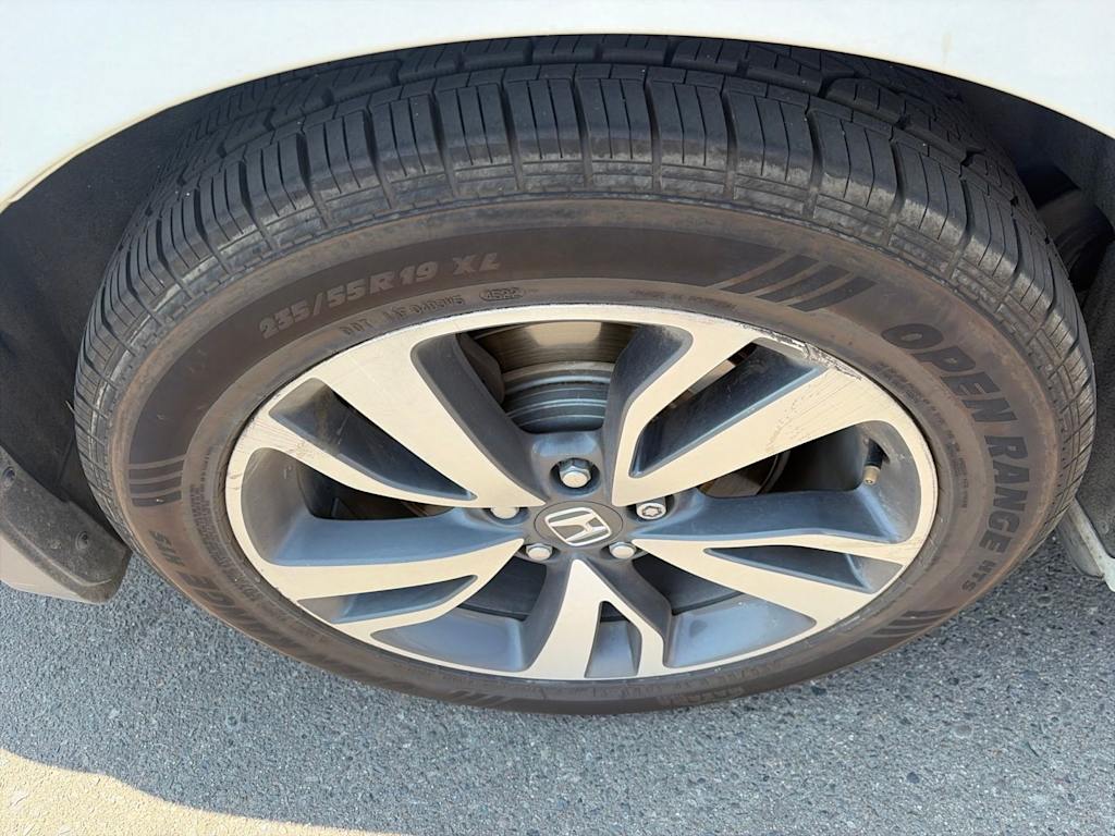 Thumbnail: 2021 Honda Odyssey - 14