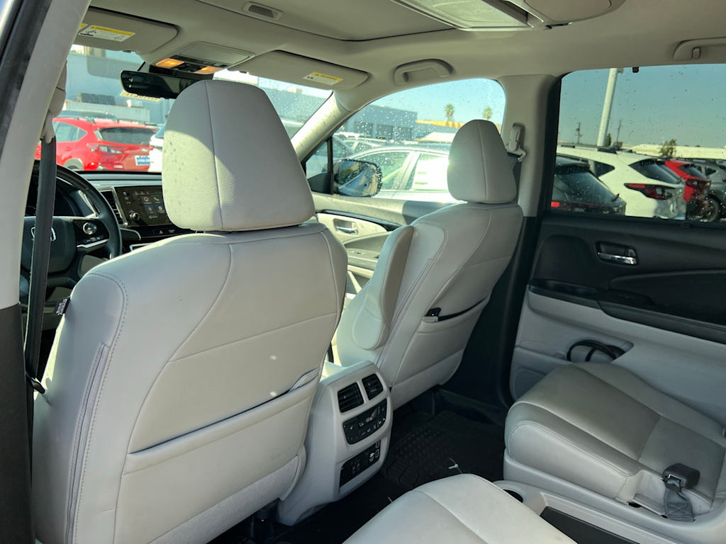 Thumbnail: 2021 Honda Pilot - 12