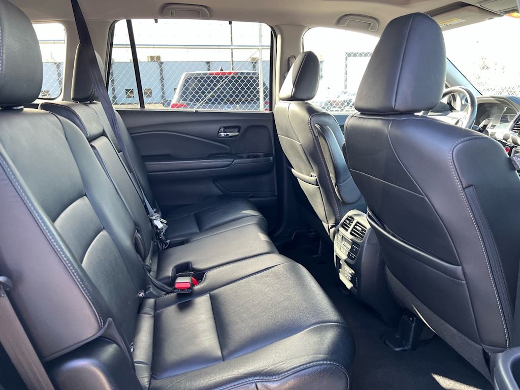 Thumbnail: 2021 Honda Pilot - 32