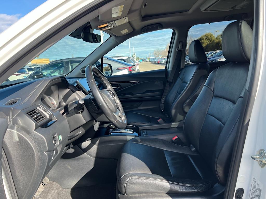 Thumbnail: 2021 Honda Pilot - 10