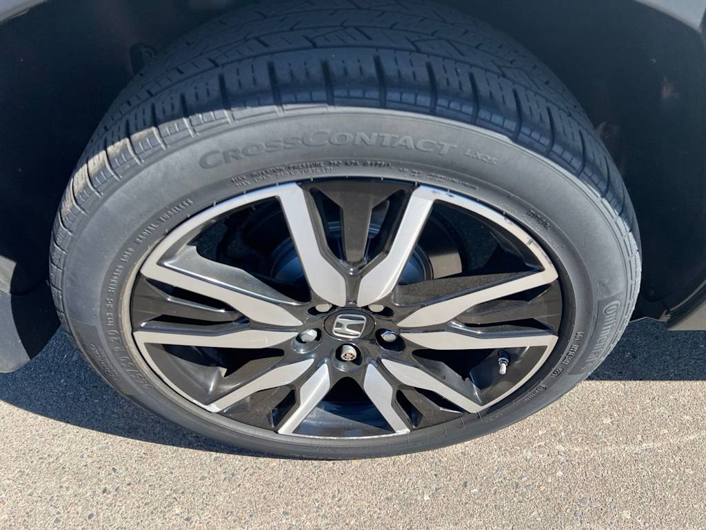 Thumbnail: 2019 Honda Pilot - 23