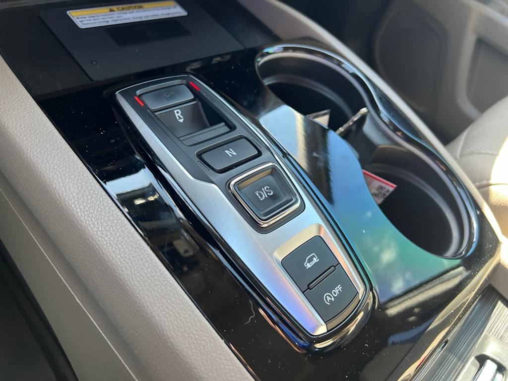 Thumbnail: 2019 Honda Pilot - 12
