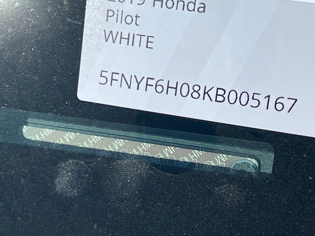 Thumbnail: 2019 Honda Pilot - 15