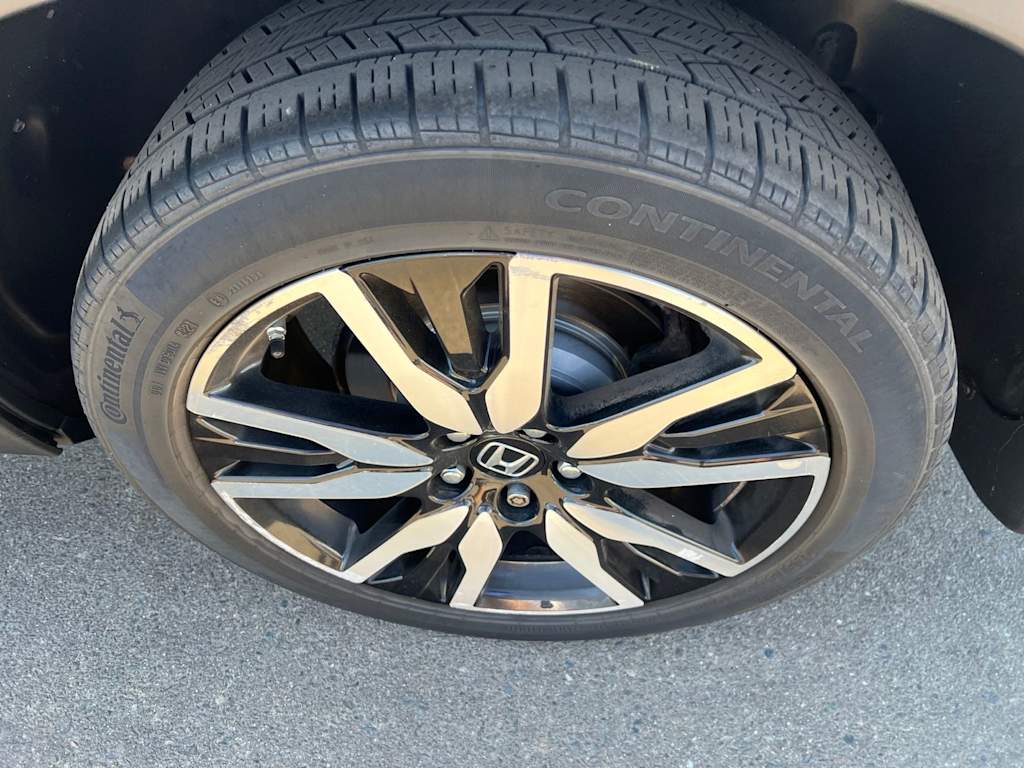 Thumbnail: 2019 Honda Pilot - 28