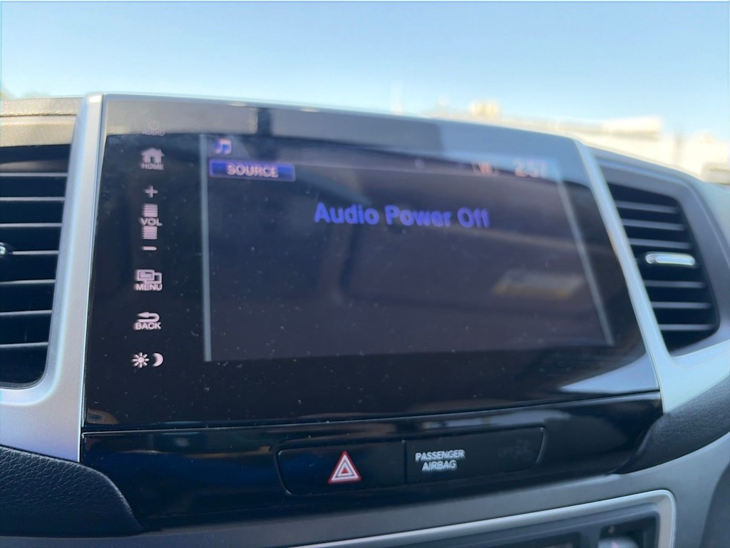 Thumbnail: 2018 Honda Pilot - 35