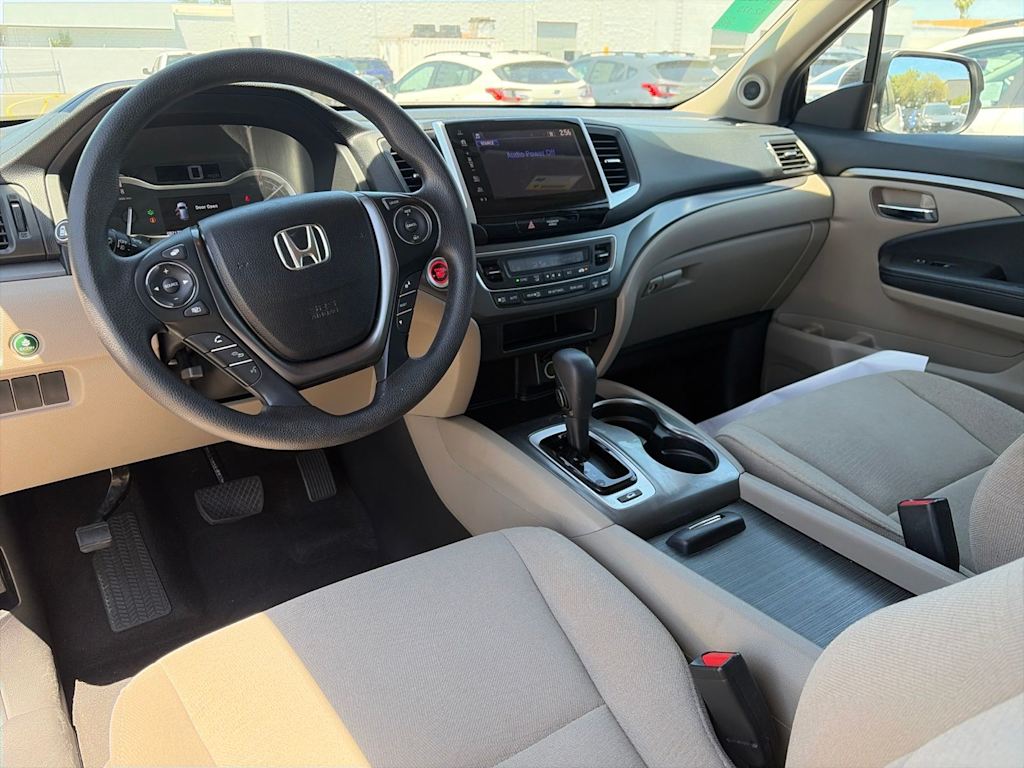 Thumbnail: 2018 Honda Pilot - 2