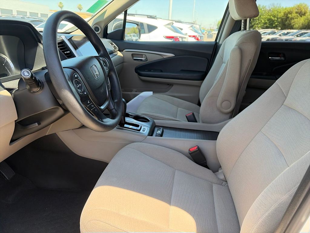Thumbnail: 2018 Honda Pilot - 9