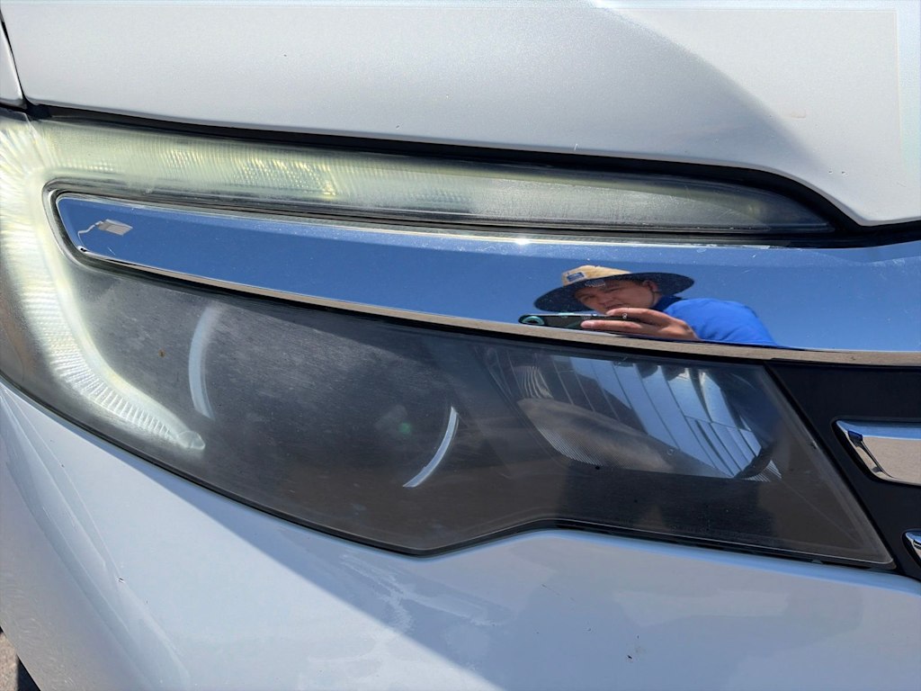Thumbnail: 2018 Honda Pilot - 17