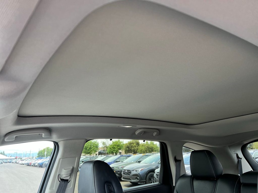 Thumbnail: 2023 Acura MDX - 36