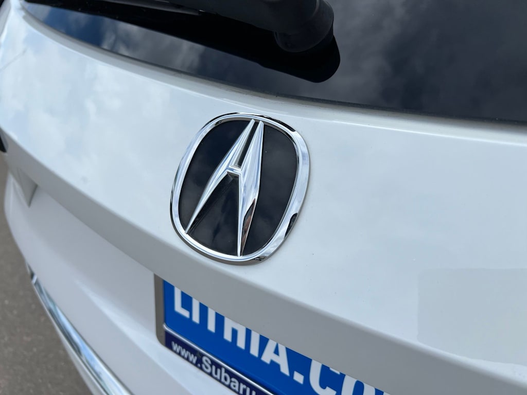 Thumbnail: 2023 Acura MDX - 7