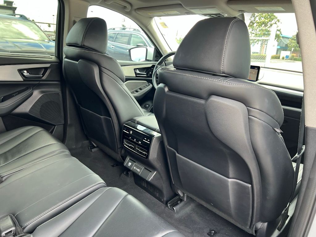 Thumbnail: 2023 Acura MDX - 29