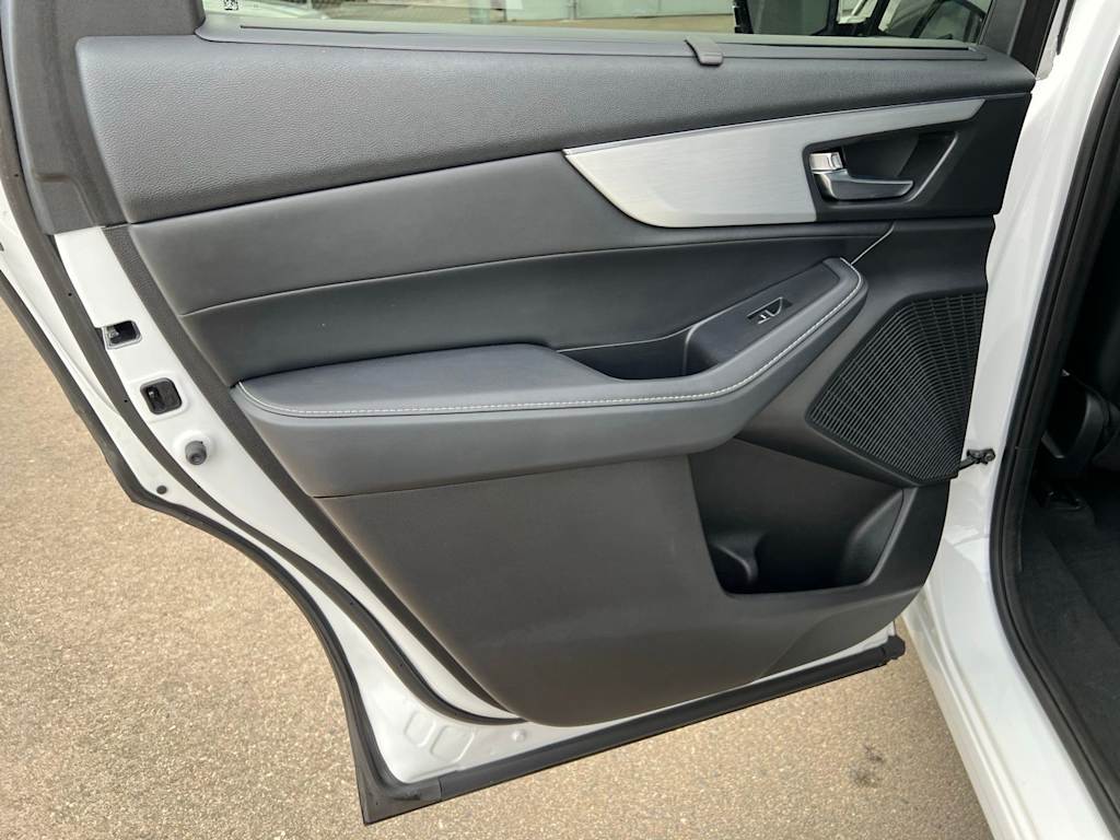 Thumbnail: 2023 Acura MDX - 27