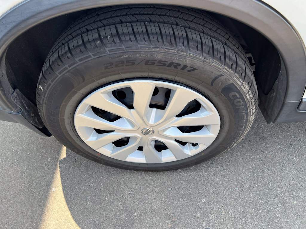 Thumbnail: 2016 Nissan Rogue - 23