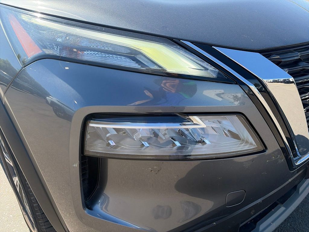 Thumbnail: 2023 Nissan Rogue - 17