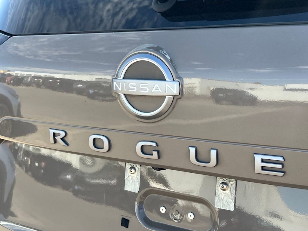 Thumbnail: 2025 Nissan Rogue - 26