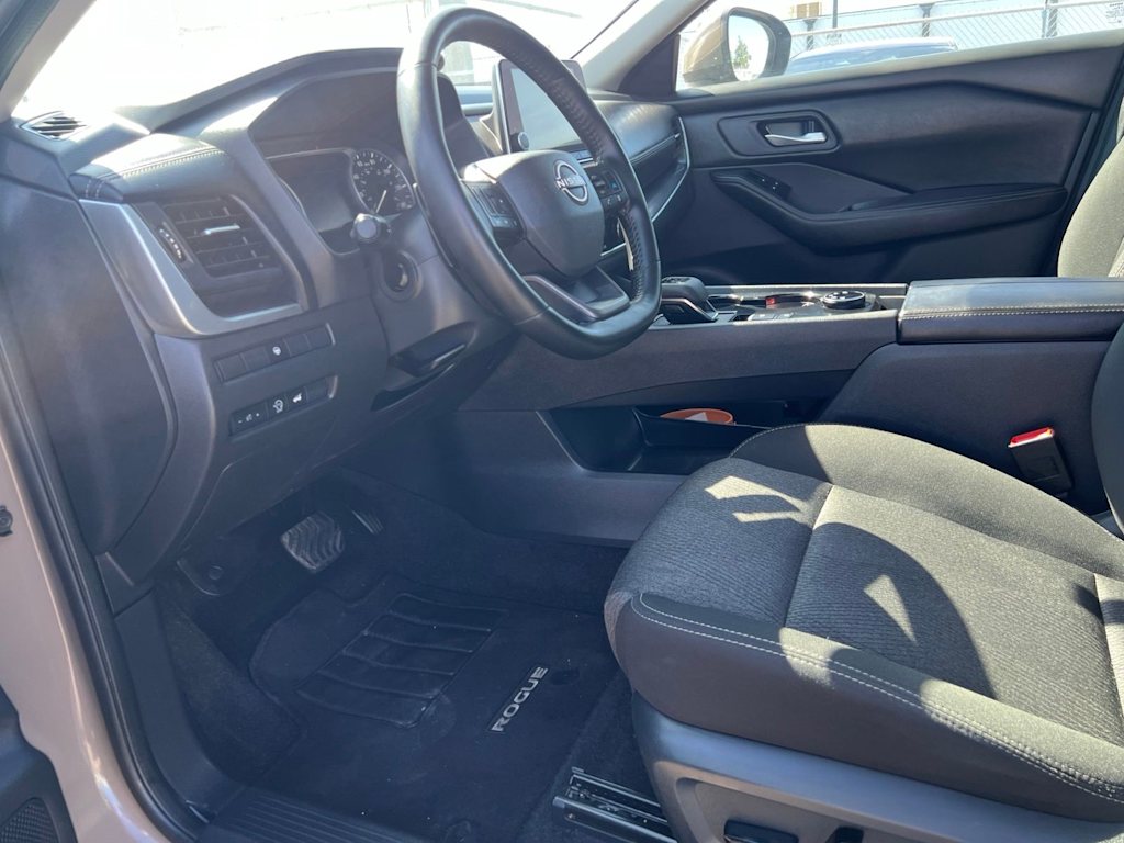 Thumbnail: 2025 Nissan Rogue - 8