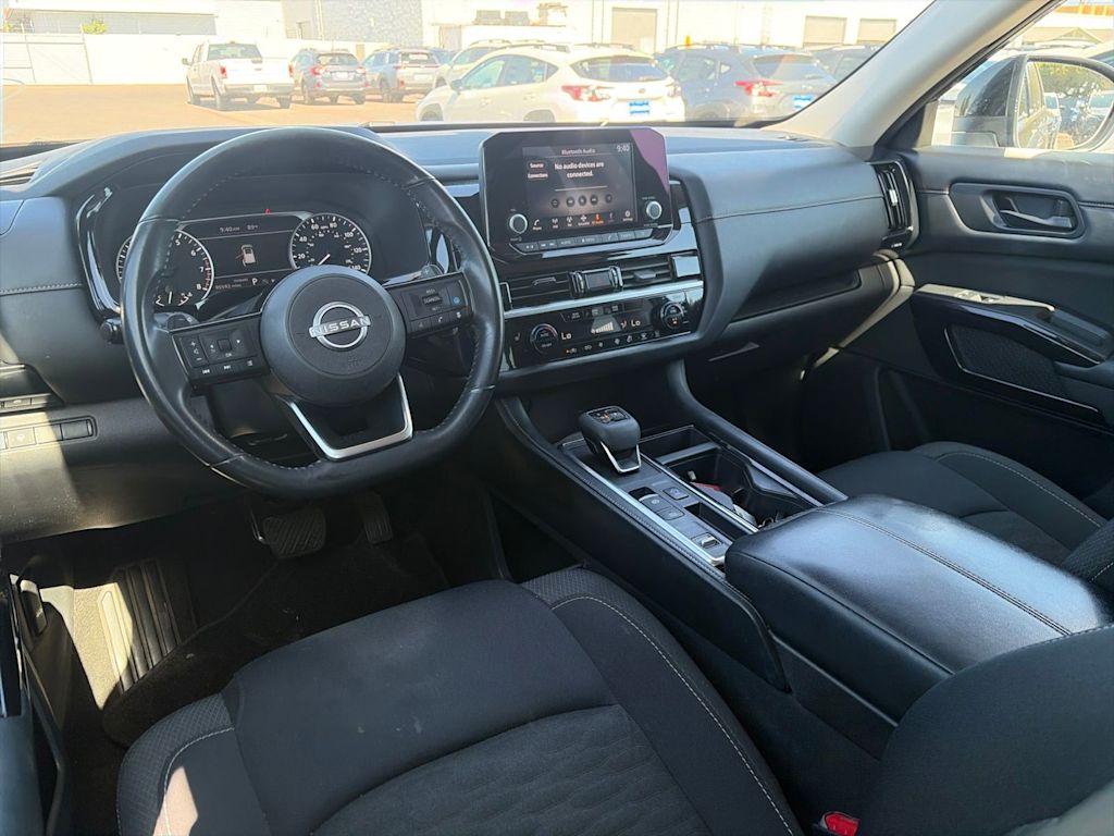 Thumbnail: 2023 Nissan Pathfinder - 2