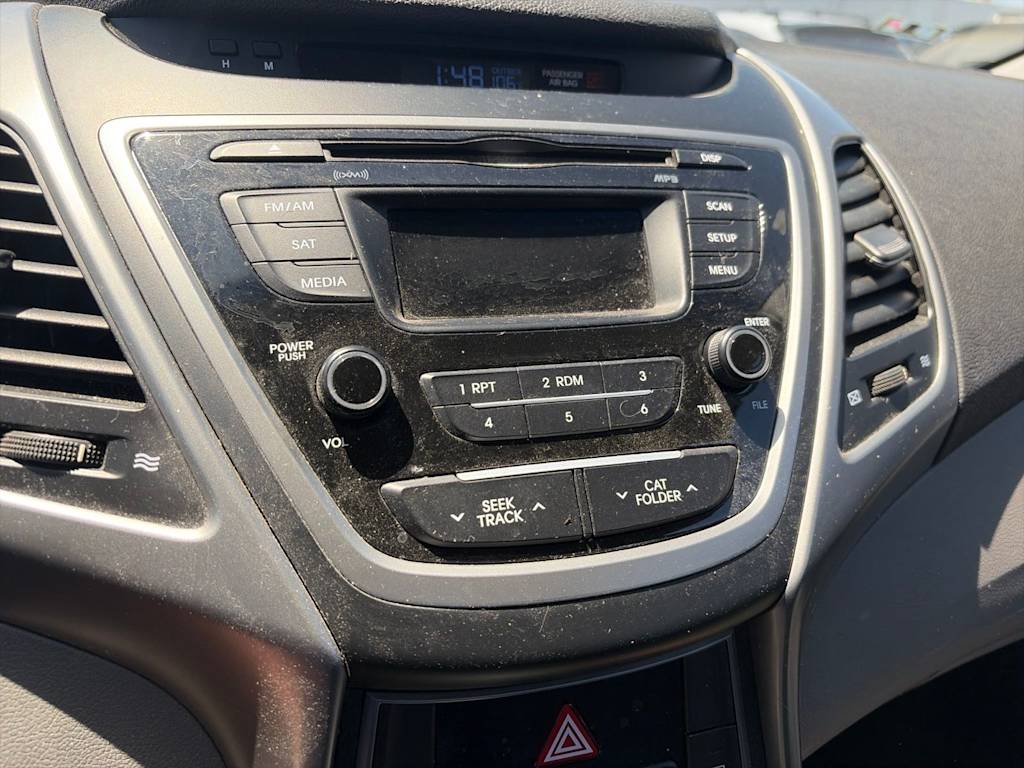 Thumbnail: 2016 Hyundai Elantra - 29