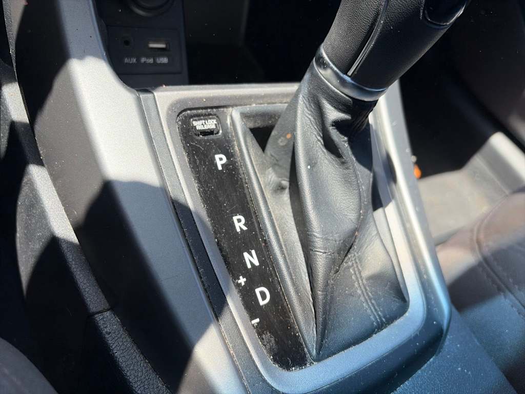 Thumbnail: 2016 Hyundai Elantra - 11