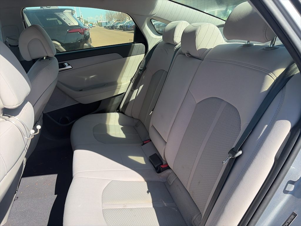 Thumbnail: 2017 Hyundai Sonata - 28