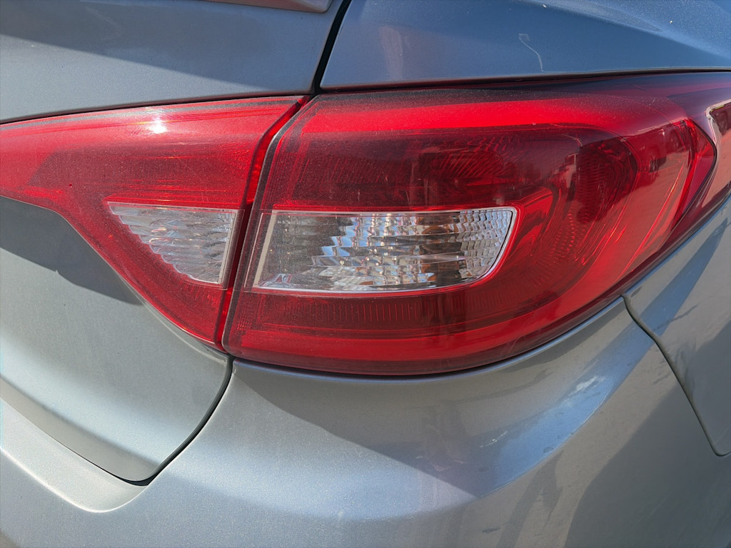 Thumbnail: 2017 Hyundai Sonata - 21