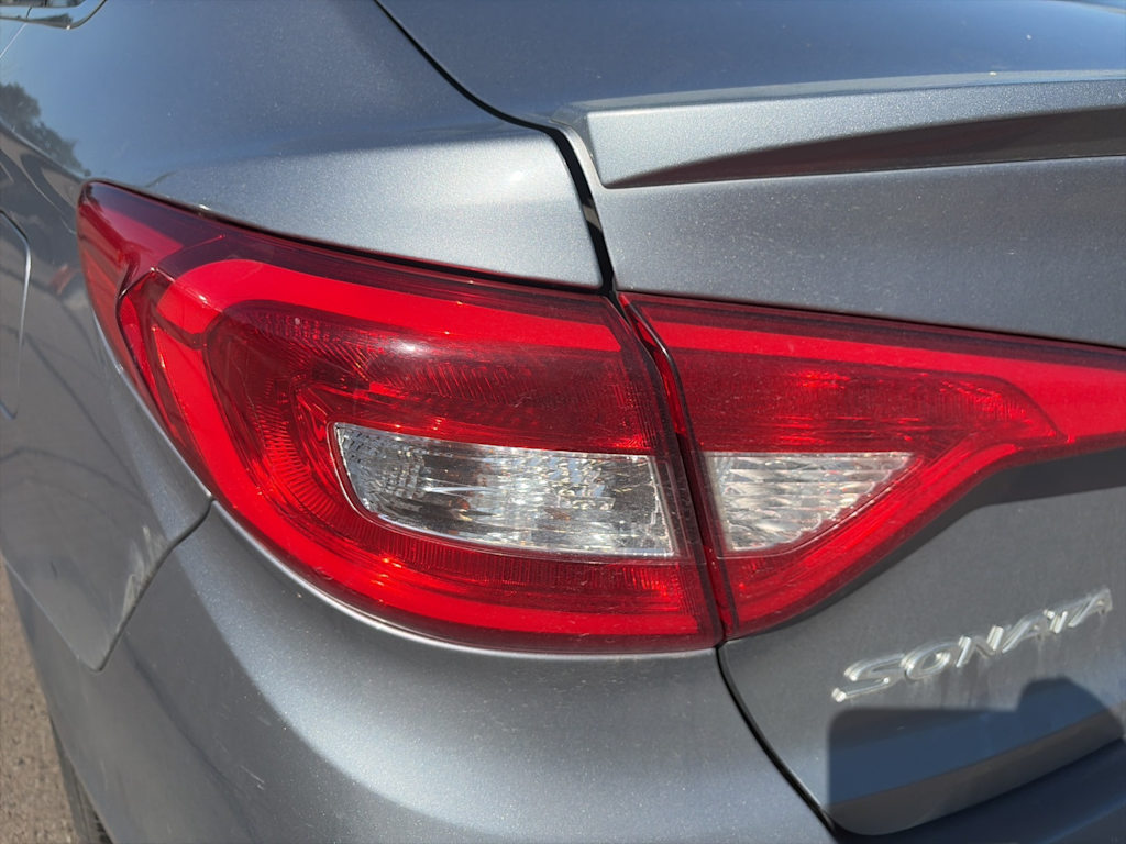 Thumbnail: 2017 Hyundai Sonata - 23