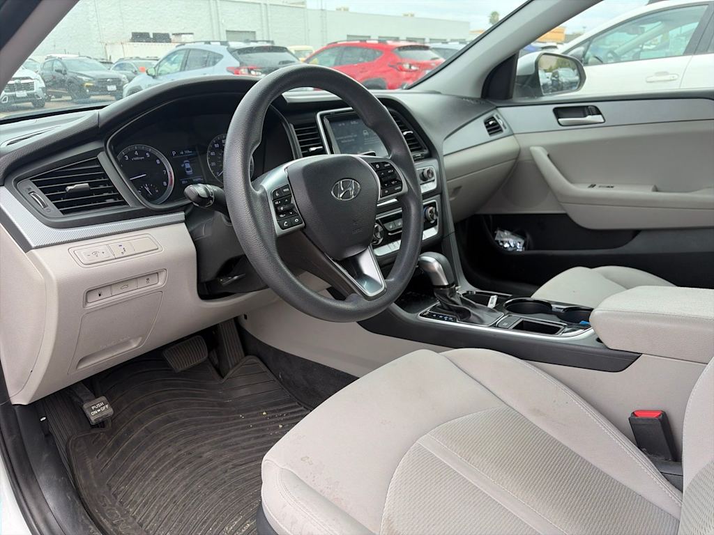 Thumbnail: 2019 Hyundai Sonata - 8
