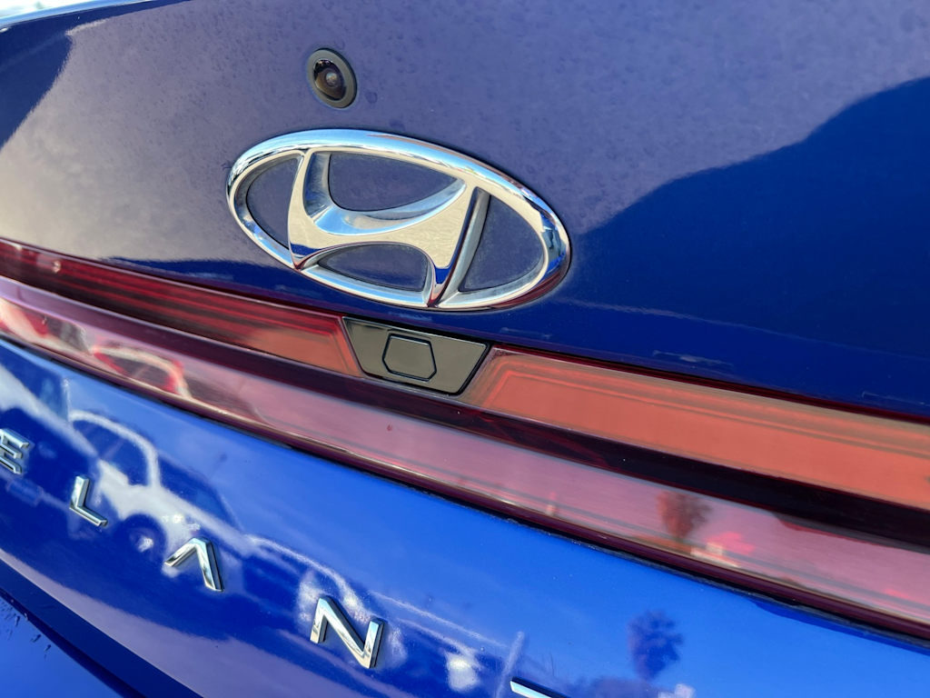 Thumbnail: 2023 Hyundai Elantra - 7