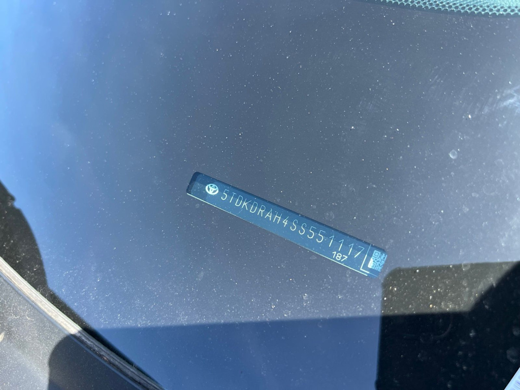 Thumbnail: 2025 Toyota Highlander - 38