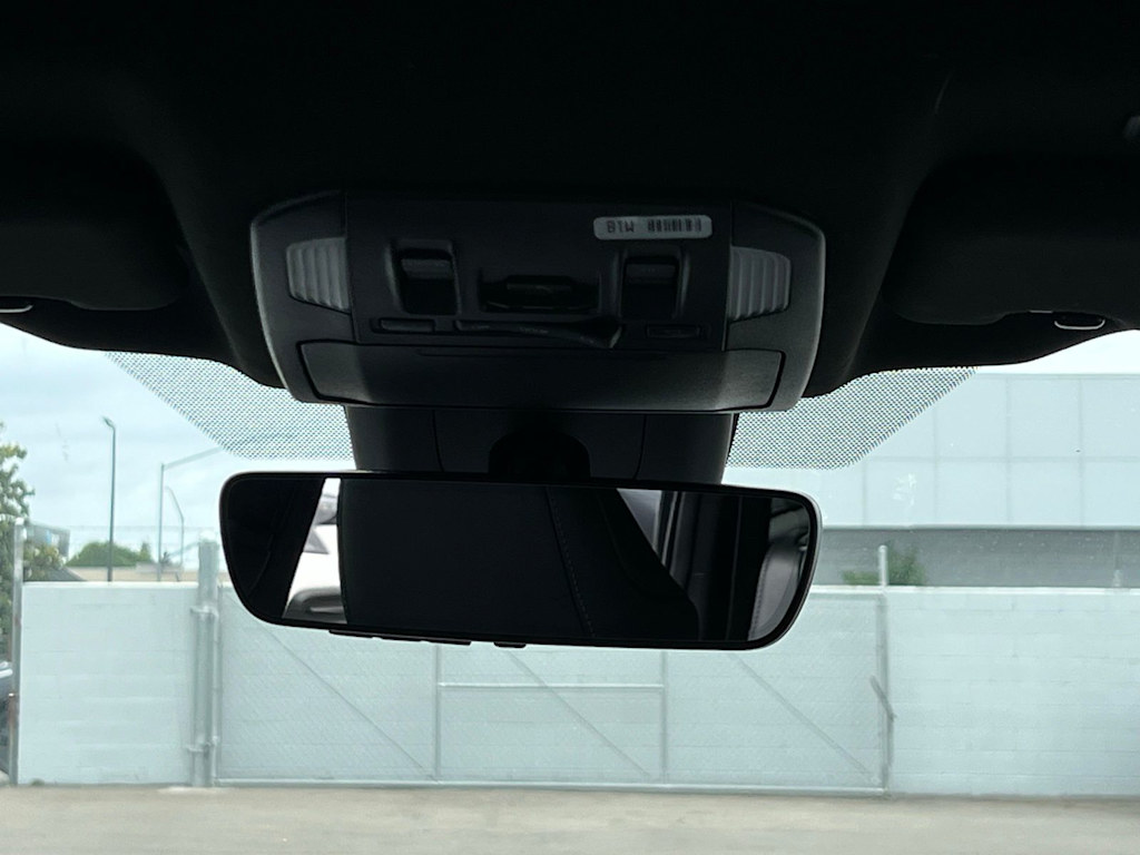Thumbnail: 2025 Toyota Highlander - 36