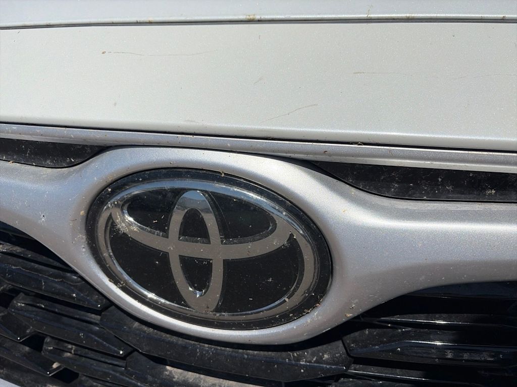 Thumbnail: 2022 Toyota Highlander - 4