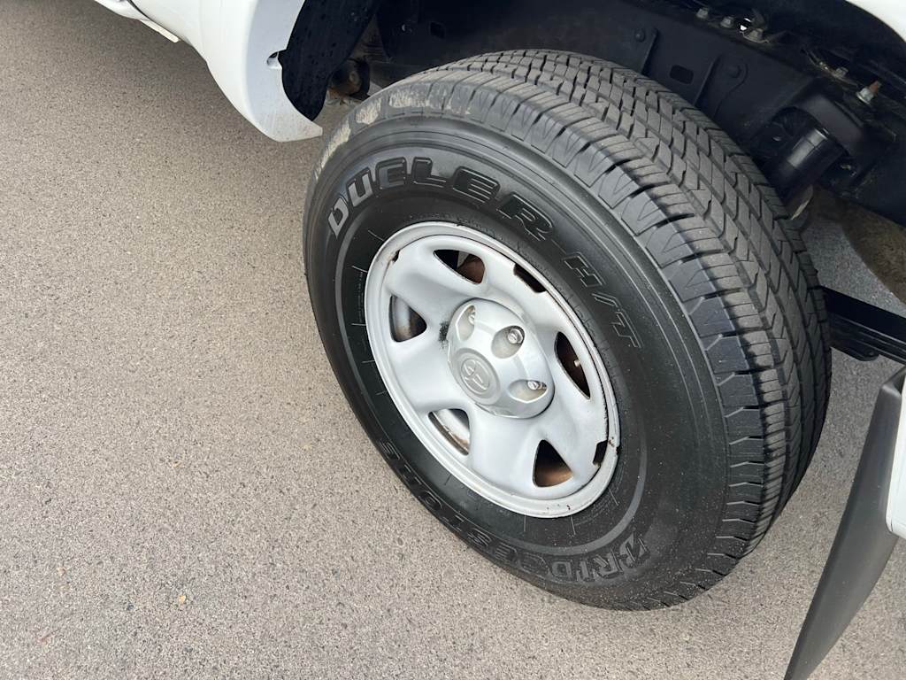 Thumbnail: 2015 Toyota Tacoma - 26