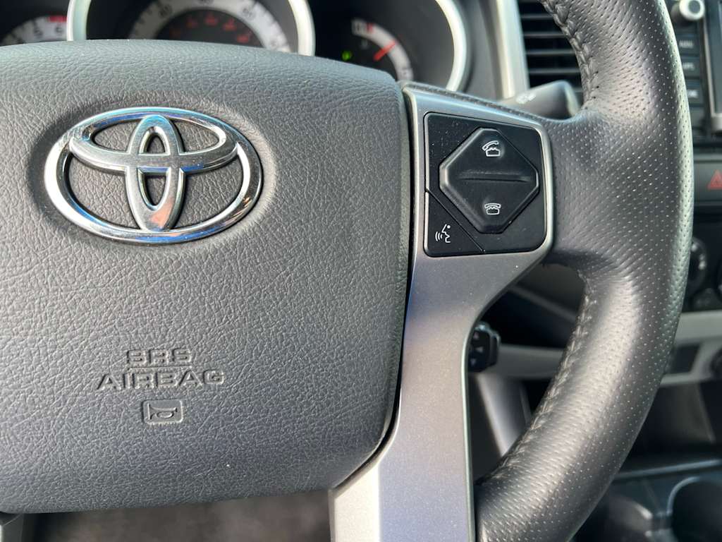 Thumbnail: 2015 Toyota Tacoma - 40