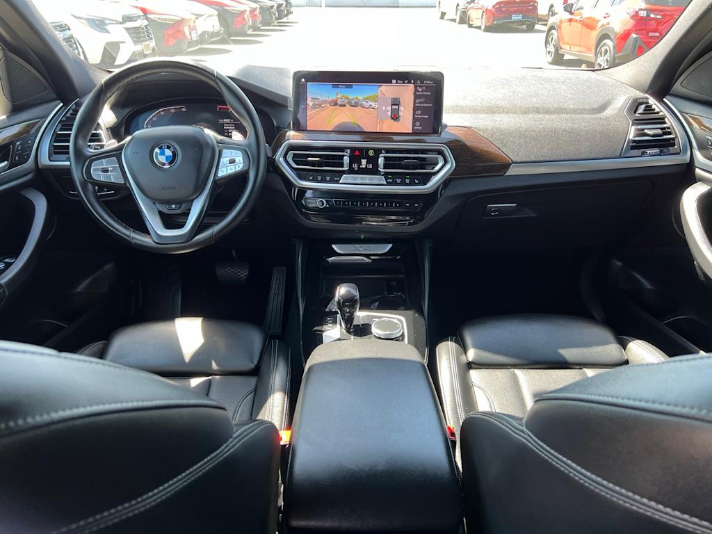Thumbnail: 2023 BMW X4 - 13