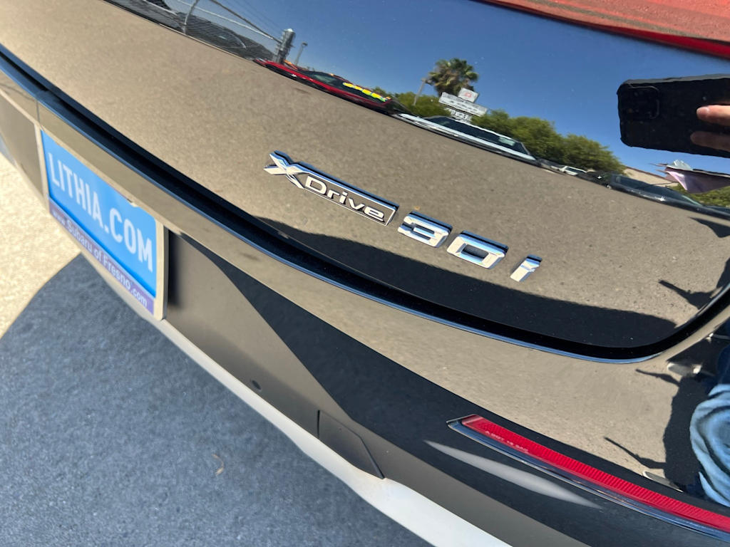 Thumbnail: 2023 BMW X4 - 22