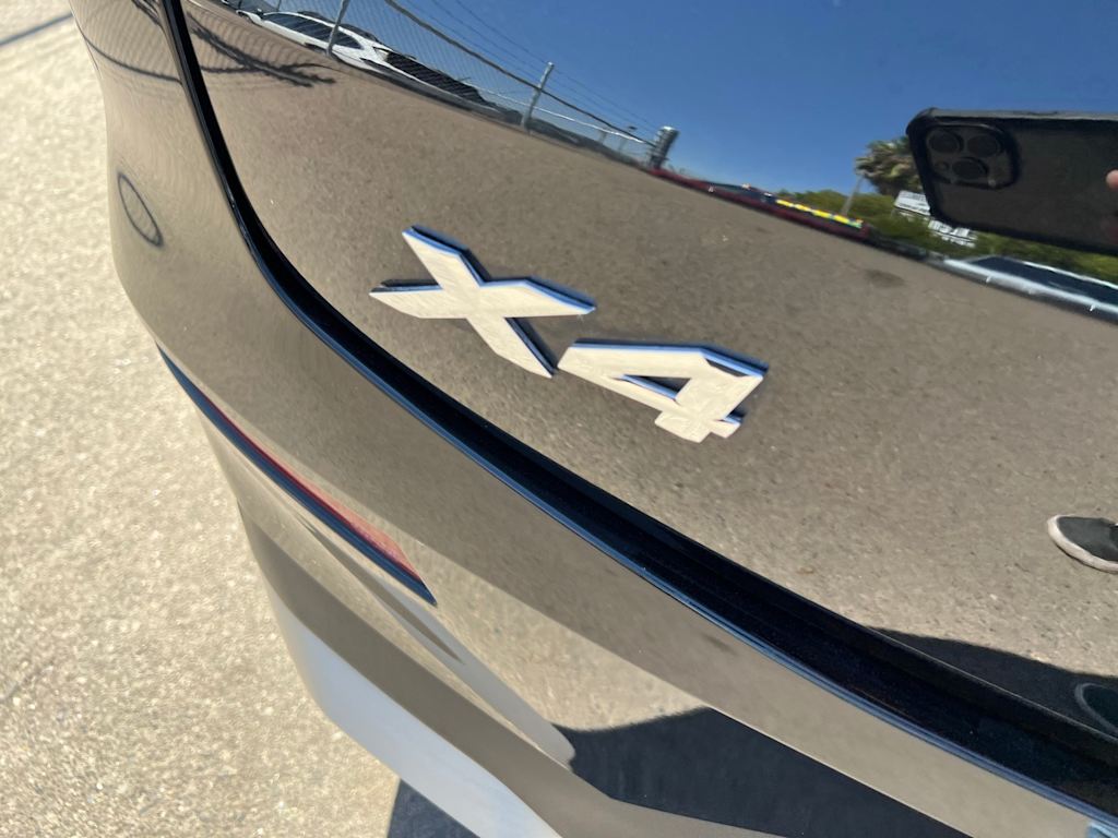 Thumbnail: 2023 BMW X4 - 7