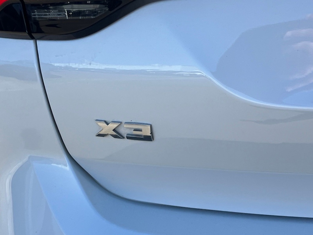 Thumbnail: 2023 BMW X3 - 28
