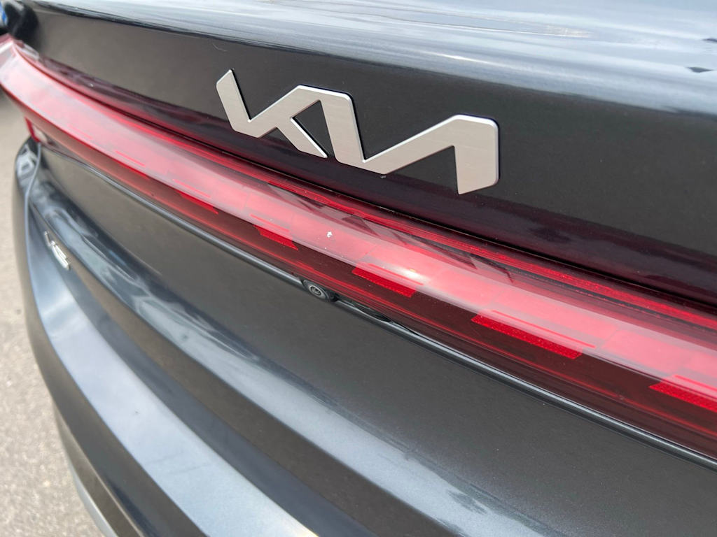 Thumbnail: 2023 Kia K5 - 21