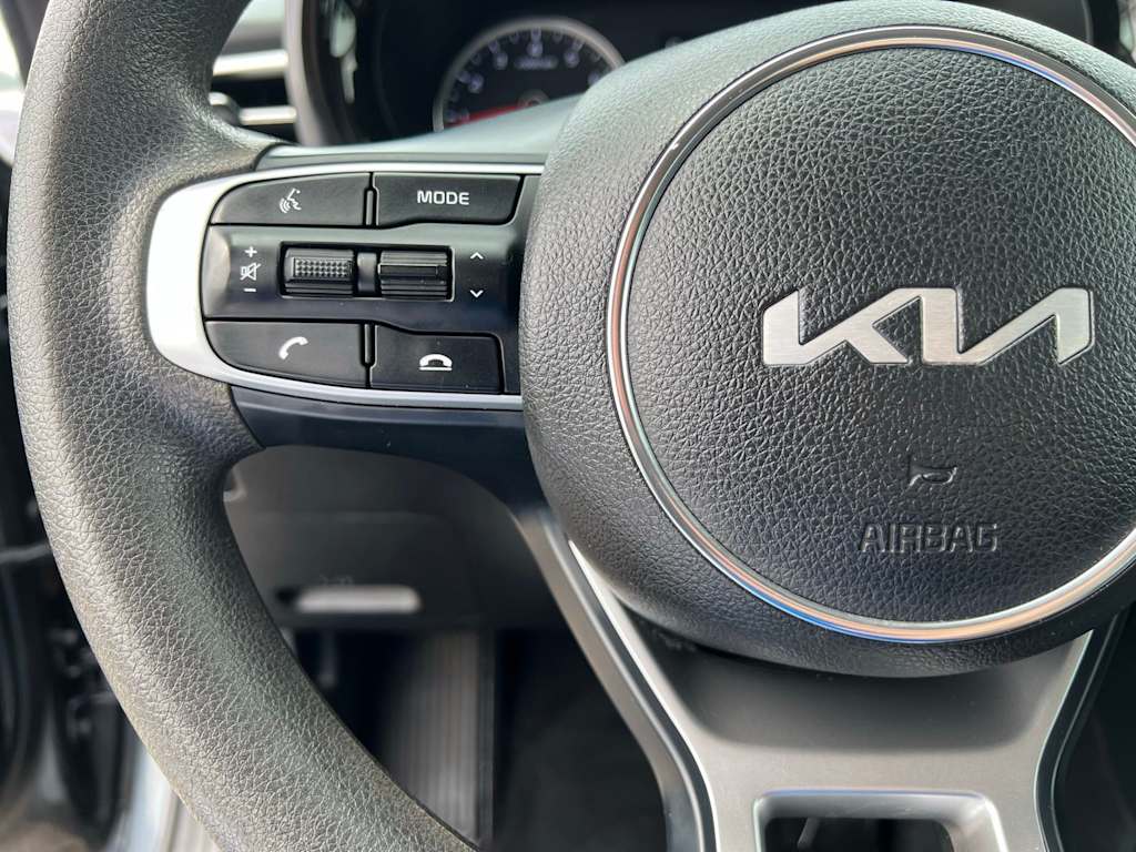 Thumbnail: 2023 Kia K5 - 39