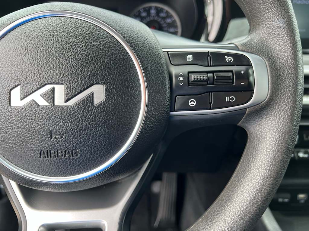 Thumbnail: 2023 Kia K5 - 40