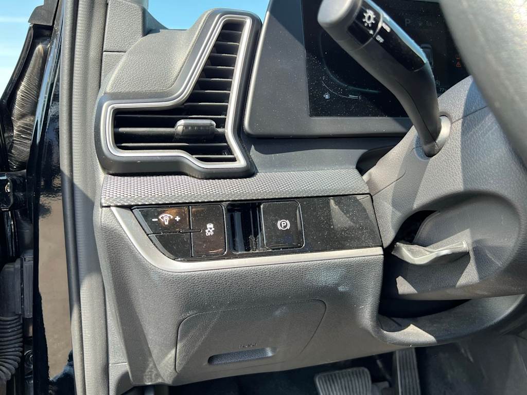 Thumbnail: 2025 Kia Sportage - 34