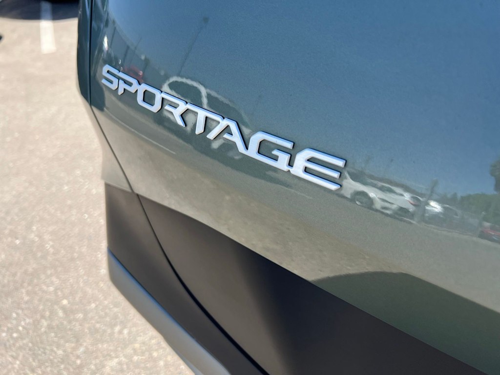 Thumbnail: 2023 Kia Sportage - 7