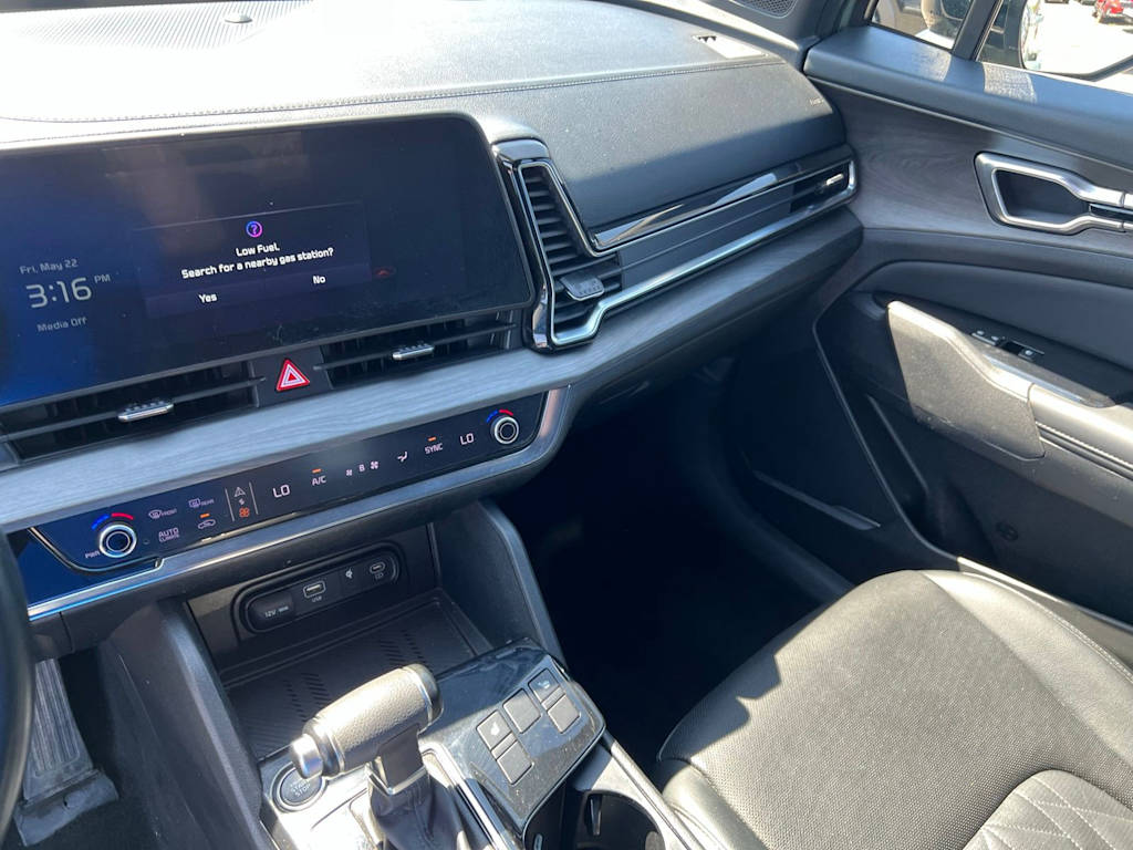 Thumbnail: 2023 Kia Sportage - 42