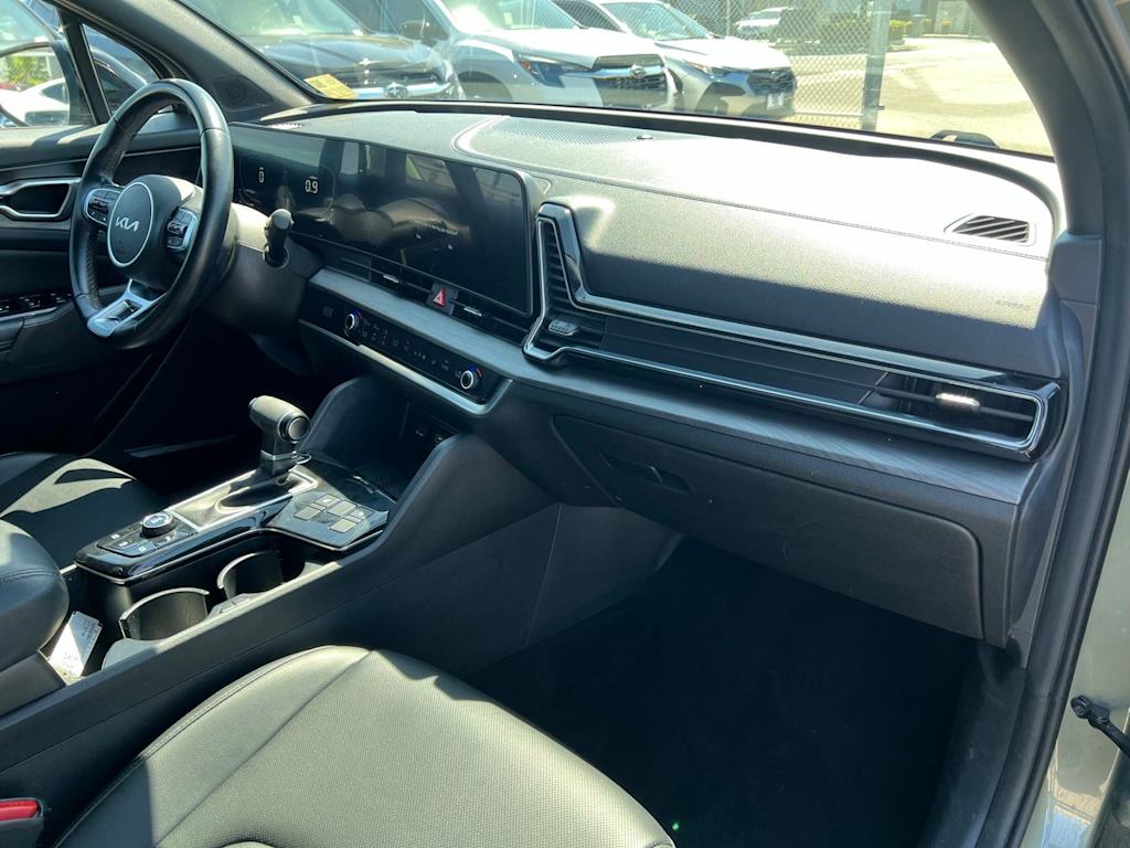 Thumbnail: 2023 Kia Sportage - 9