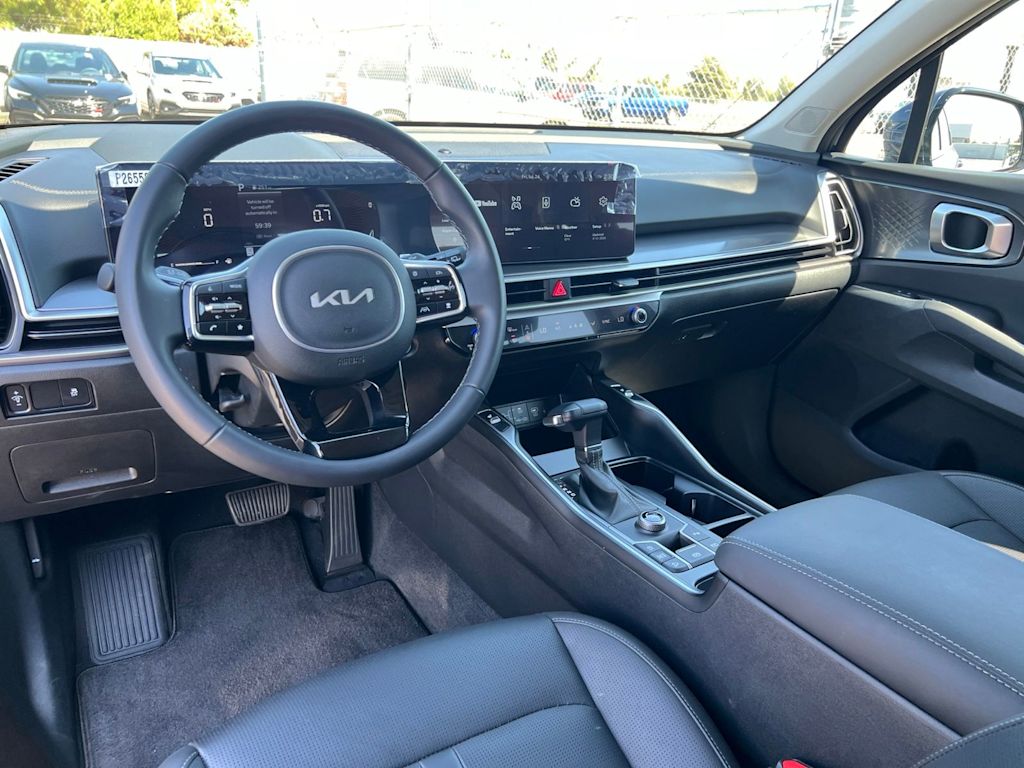 Thumbnail: 2025 Kia Sorento - 2