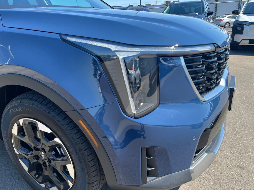 Thumbnail: 2025 Kia Sorento - 21