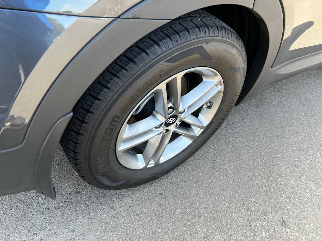 Thumbnail: 2018 Hyundai Santa Fe - 29